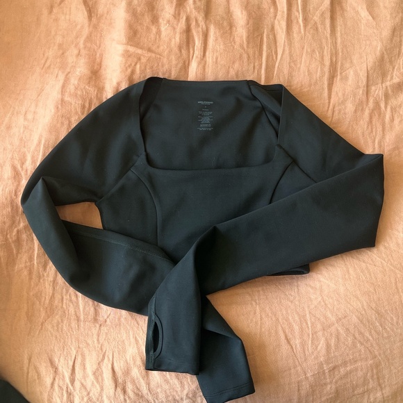 Girlfriend Collective Set - Picture 2 of 11